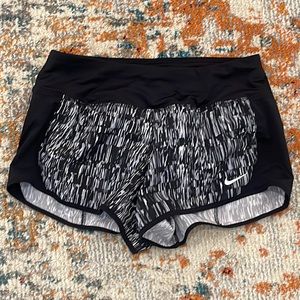 Nike Shorts Small